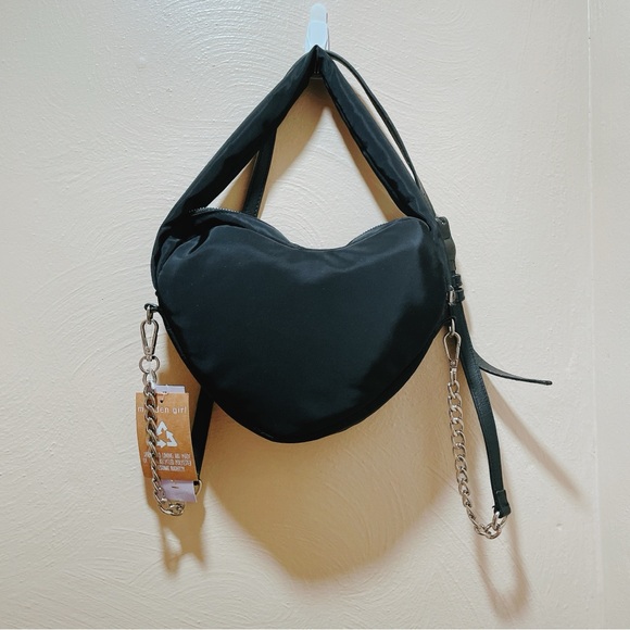 NWT Madden Girl Black Heart-Shaped Shoulder Bag - Picture 2 of 7